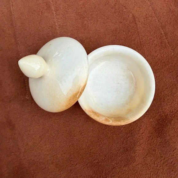Vintage Mid Century Modern Alabaster Trinket Jar - Picture 3 of 3
